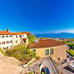 Seaview „megan“ With Sunny Terrace Daire *